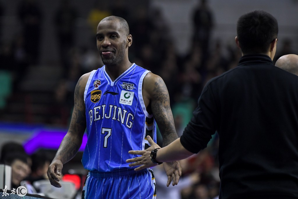 爱游戏网址-纳达尔与30激战快船分钟西亚卡姆在西班牙队比赛中惊艳表现，浙江队围绕CBA季后赛伤情更新直接炸裂的简单介绍